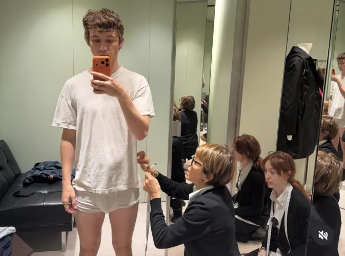 Troye Sivan pop singer by TimeWasting_Fun