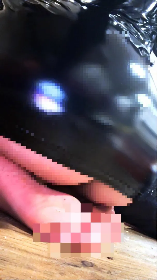 Try not to break your cage challenge  posted by luhvyorn