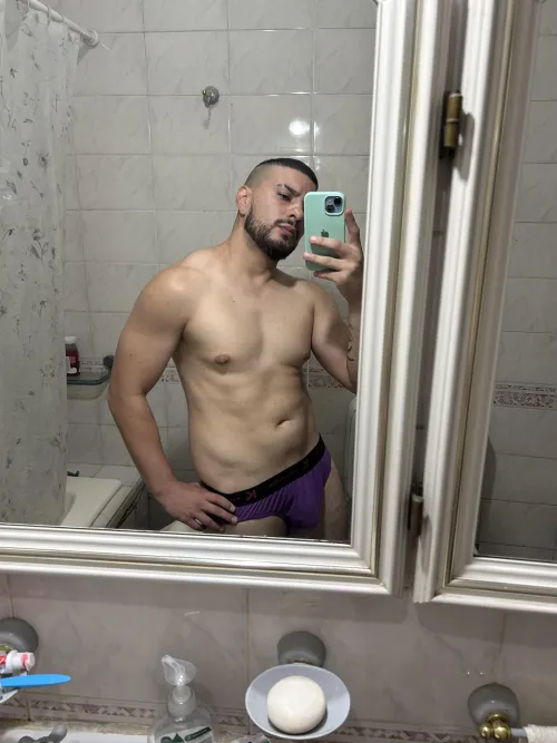 trying different colors by latinpedropedro