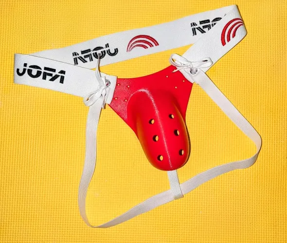 Trying out a 3D printed Jofa cup by UCHockeyGear