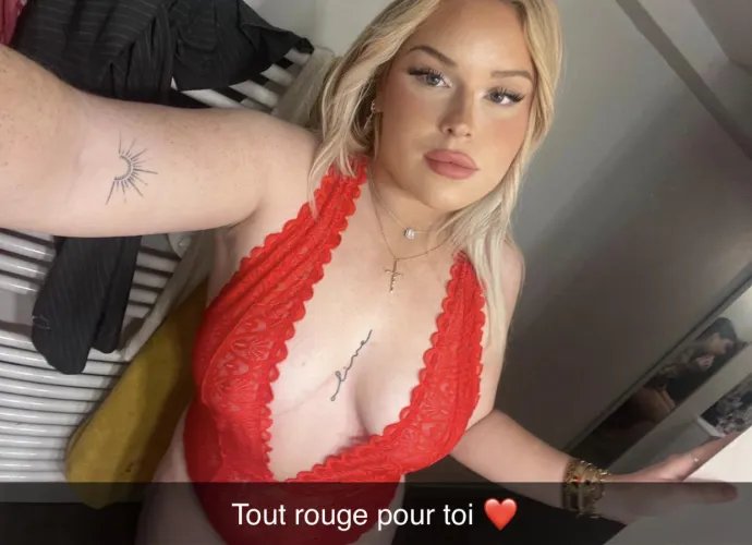 Tu penses que tu pourrais prendre du plaisir avec moi ?  by InternationalSpot669