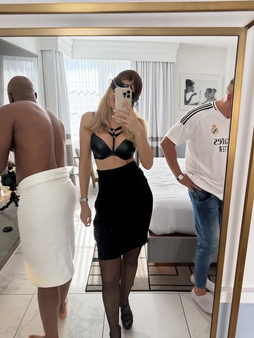 Two men, but only one will fuck today posted by evalexxx