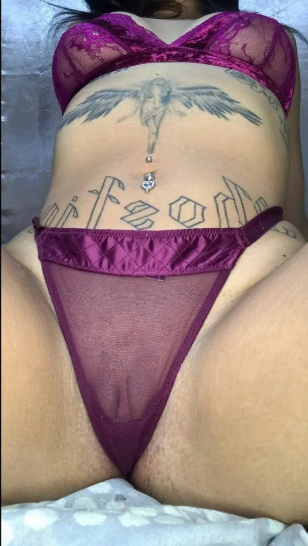 Tøff dag på skolen i dag  Har du ikke lyst til å ha det litt gøy med meg for å gjøre dagen bedre? posted by LipBandito