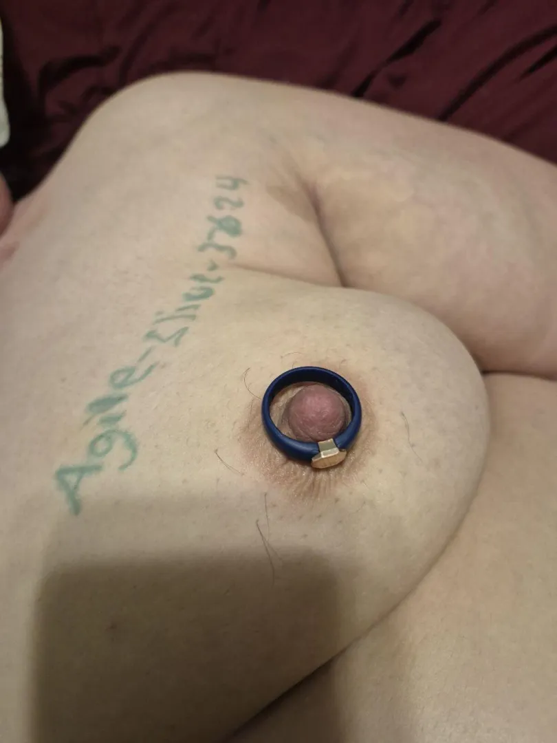 U/Agile-Slice-3624 challenged me posted by vixen4alpha