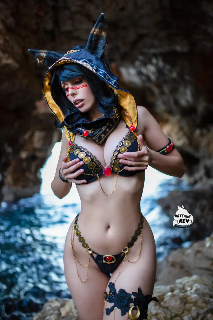 Umbreon from Pokemon by Kate Key Cosplay posted by katekeycosplay