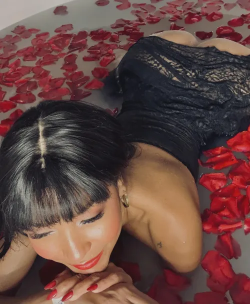 Unapologetically me, submerged in luxury and black lace by TwinkleChurro