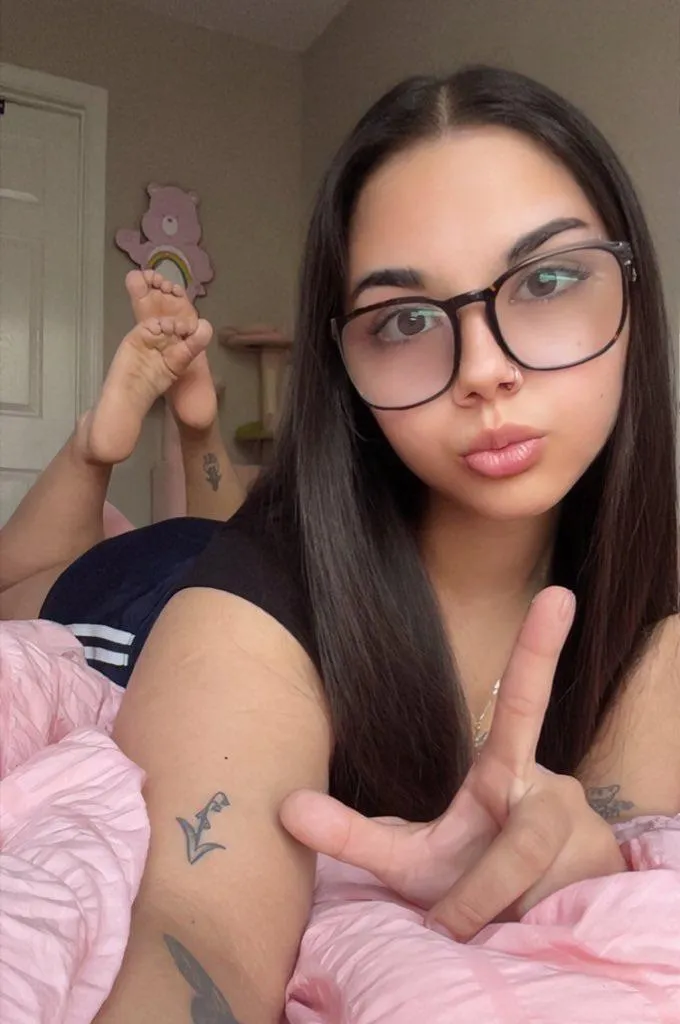 upvote all my recents for a dm  posted by lowk3yangel