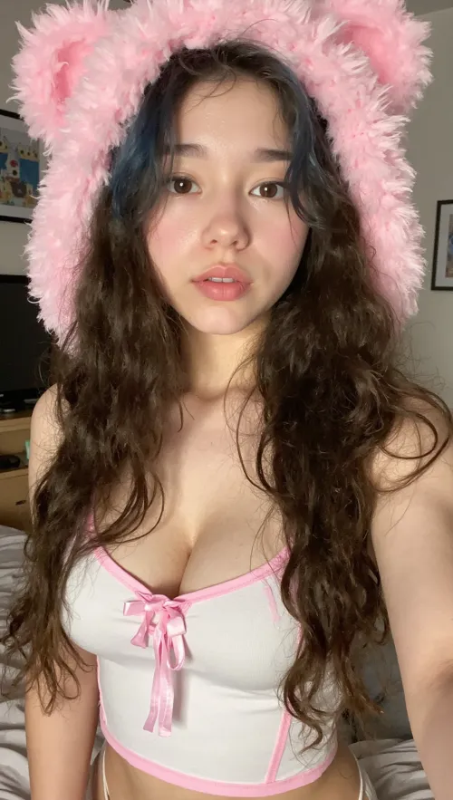 ur fav bunny is back :3 by AutumnSprouts