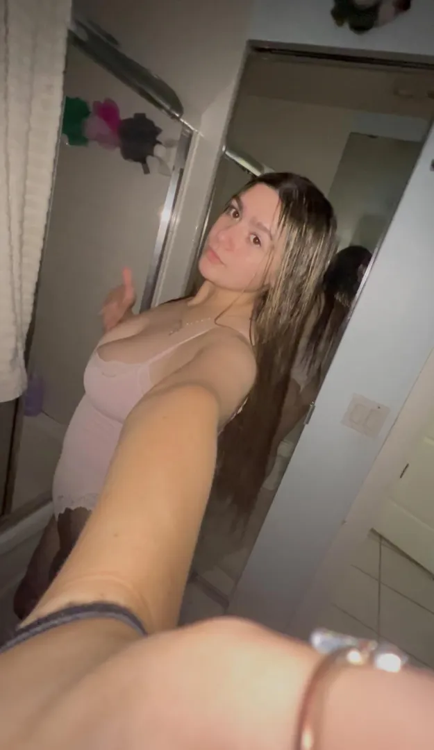 ur so pathetic you’re solely on this earth to serve and please me $ posted by JuicyJules18