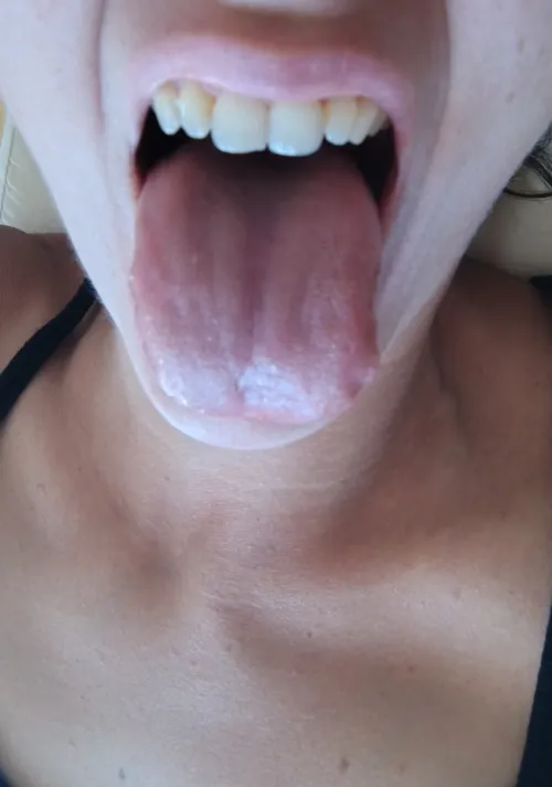 Use my tongue as a ladder {f} by belleblackqueen