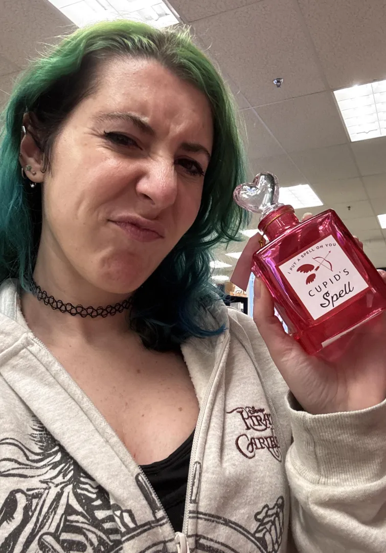 Using a love potion on you so you send me all your cash tn posted by sirenskiss3