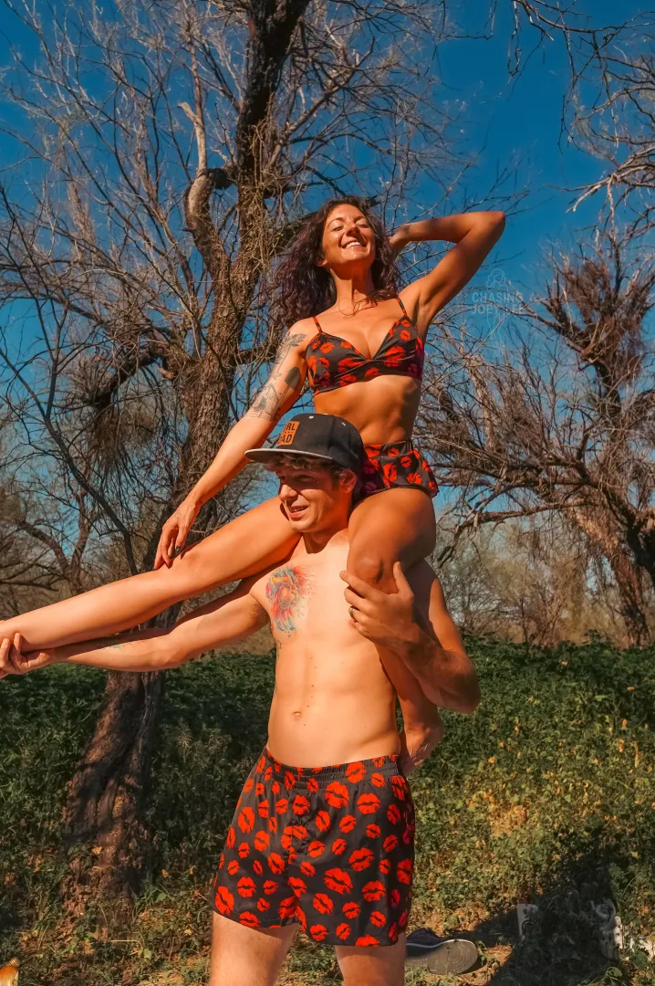 Valentine’s Hustler ambassador couple  posted by outchasingfantasies