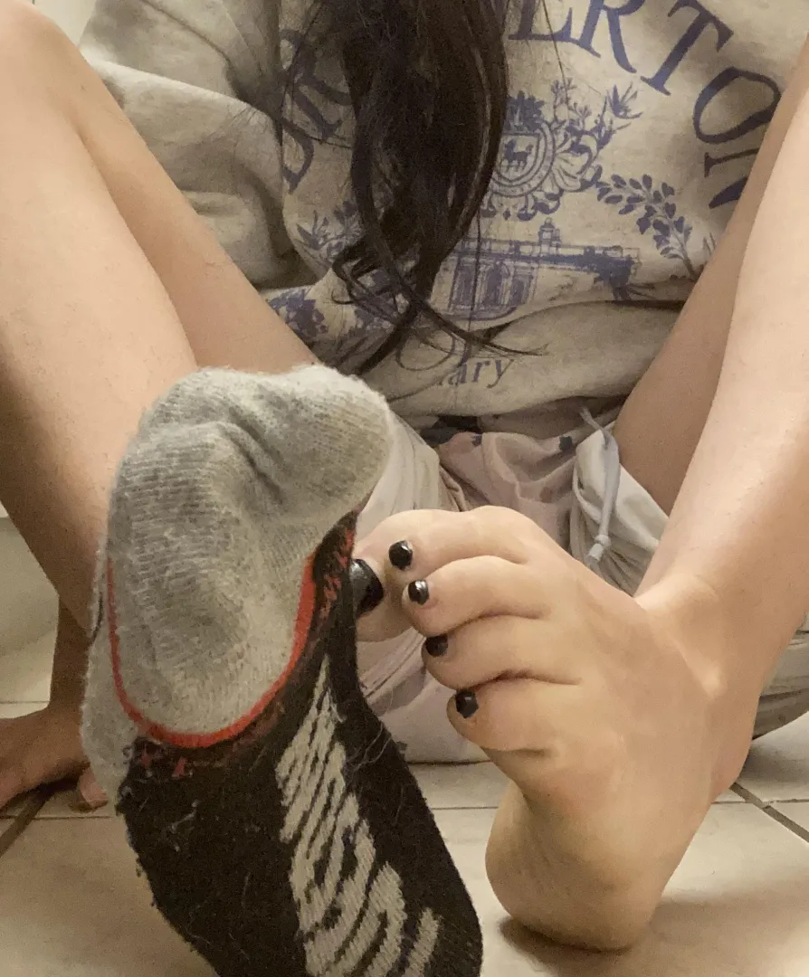 Valentines Sale!~All preworns are half off~ ends the 20th ~[Selling] pantys, socks and bras posted by ur_localgoth_