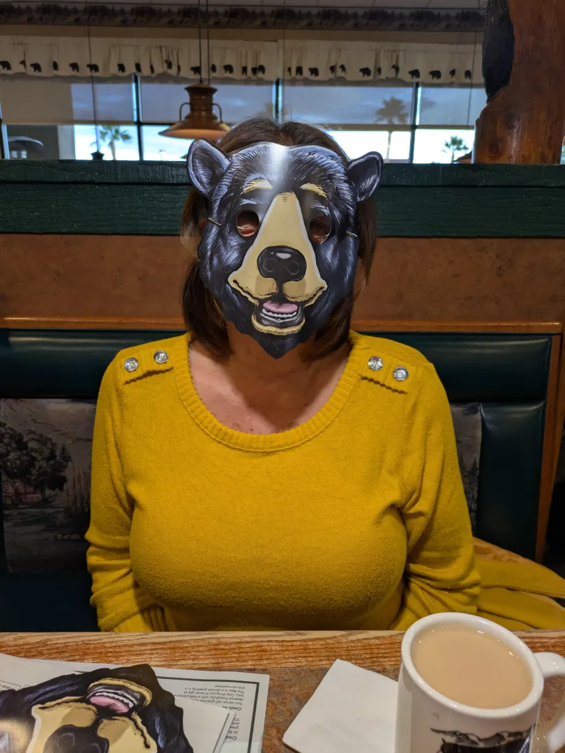 Vegas local couple M64F63 looking for local M() for spit roast posted by Trainer250