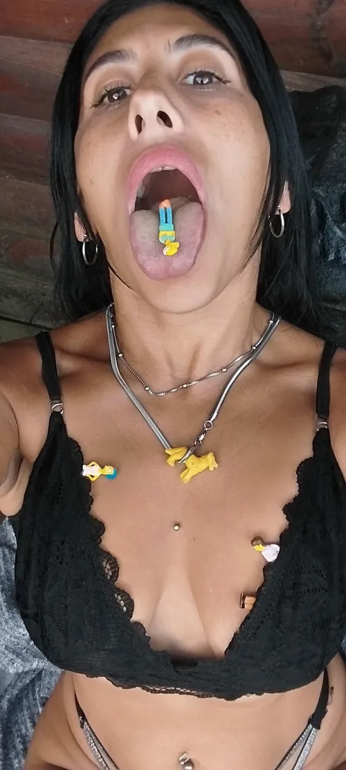 Very hungry and angry, come here, I'll shrink you and you'll be my delicious little meal, straight to my tummy! by lilit111