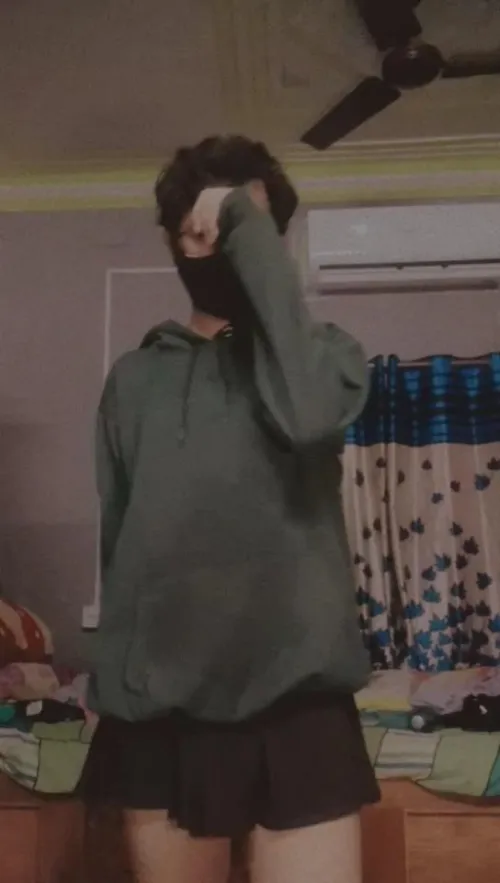 very insecure or low self esteem abt my face, would any mommy be happy to see my face n tell me their honest views? by Sensitive_Singer5464