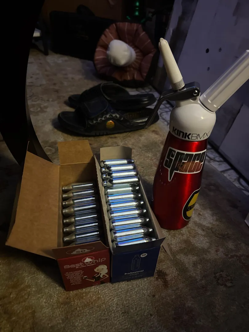 Vibin hard tonight posted by swoosh_s903