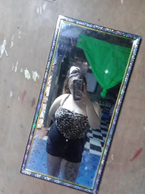 vid*costume /camsh*w @missjiao18 by [deleted]