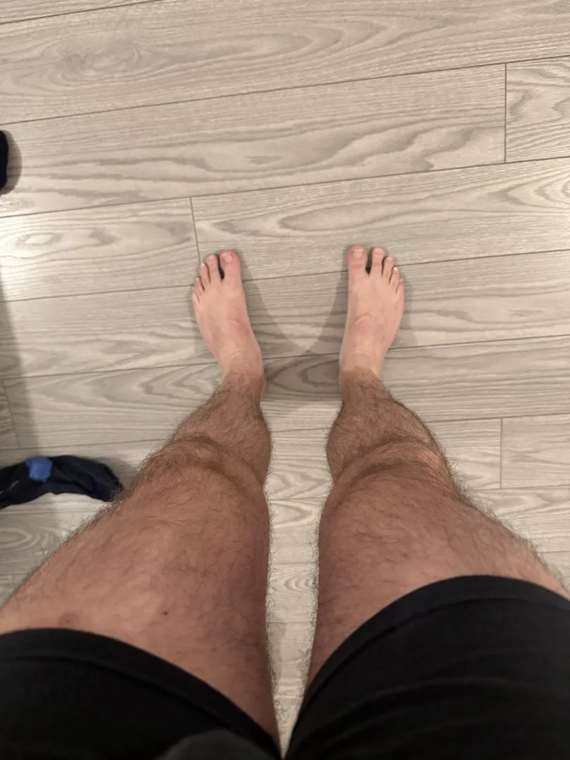 View between my legs posted by steve870904