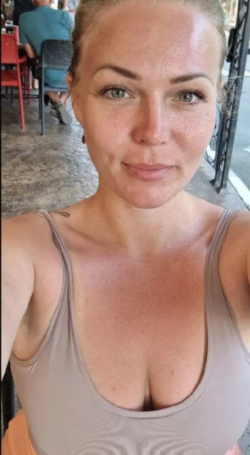 Ville du have kneppet mig? by NaughtyOphelia06