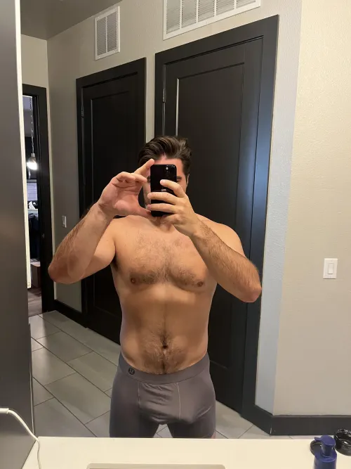 Visiting Chicago this weekend looking for hotwives by Tight_Judgment5016