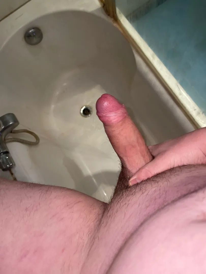 Voor het douchen altijd rukken posted by Sure-Brain-2668