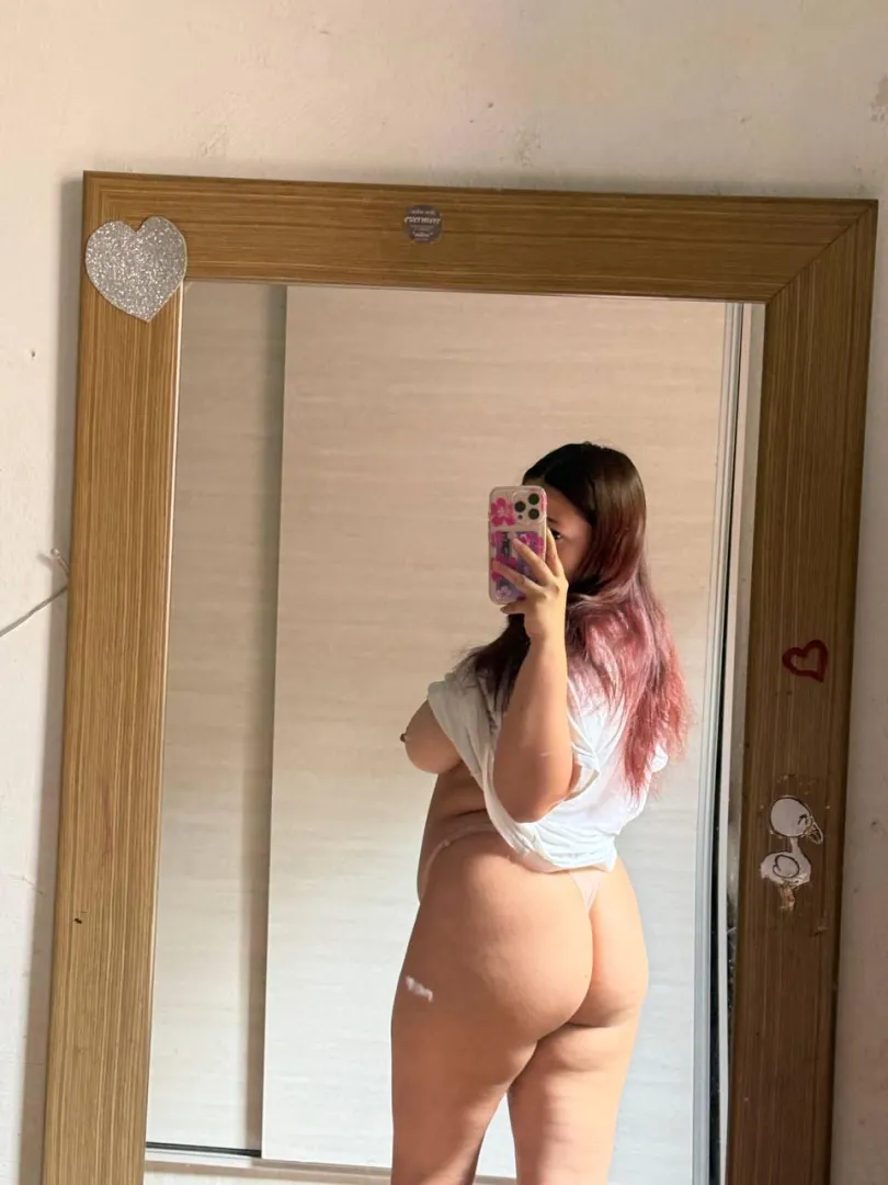 Vous sortez avec des filles rondes ? Pas juste pour coucher, mais pour sortir ! Je vois beaucoup d'hommes qui veulent coucher avec nous mais pas être vus avec nous. posted by Sexycake30