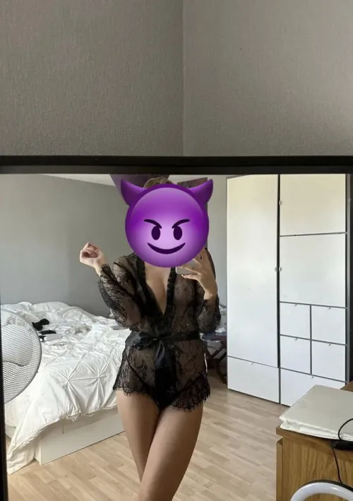 (W20) sucht Geldsklaven by JoJo0440