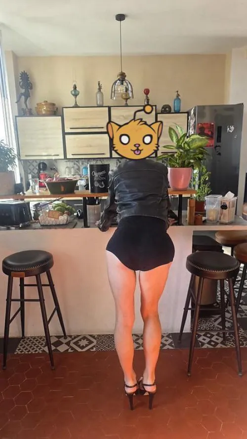 Waiting for daddy by maipet