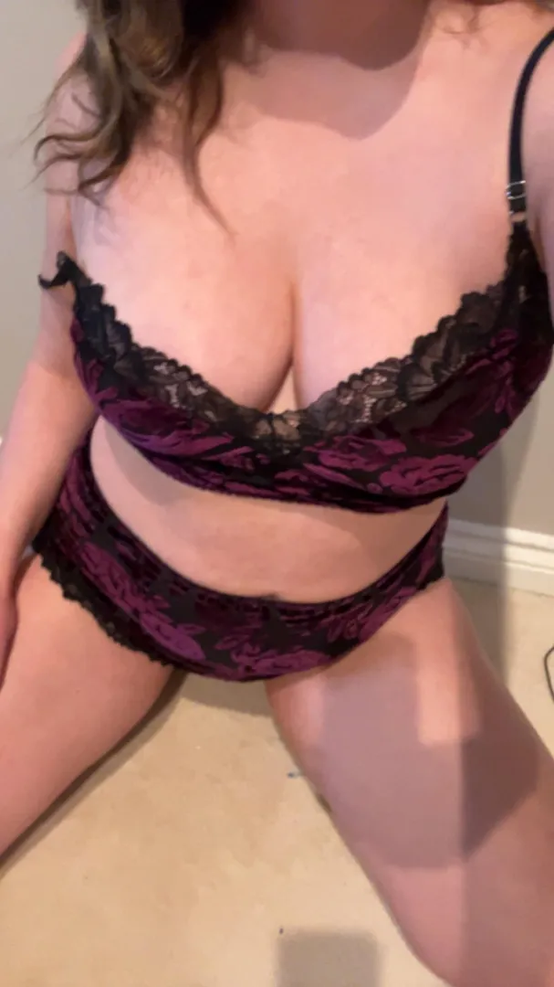 Waiting for you like such a good girl posted by MiaTayrr