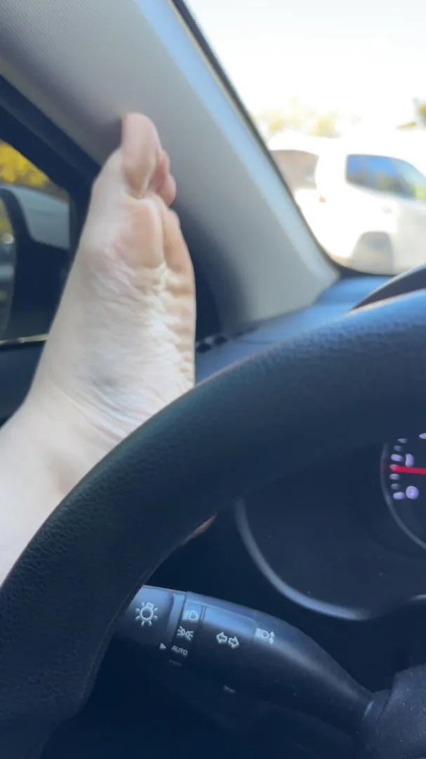 Waiting toes posted by Nikisweetmilf