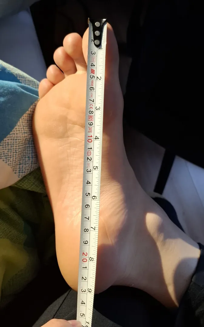 Wanna compare sizes ;) posted by Upset-Occasion2816