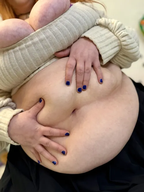 Wanna feel my bacon?  by curvy_cinnamon