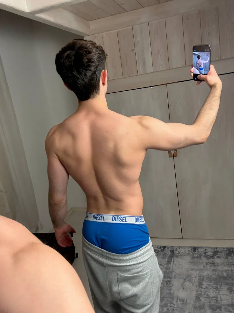 Wanna feel my muscles? posted by Flavio_Morino