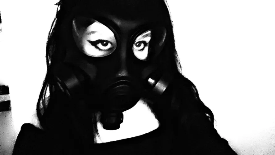 wanna see goth girl? by babydolltrashy