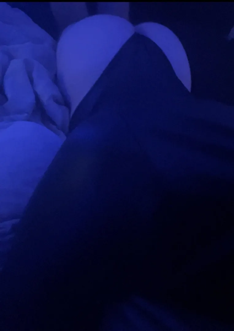 wanna see this ass with nothing on? (DM) posted by Ok_Particular_3023