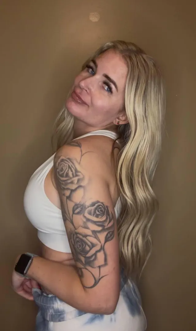 Wanna trade nudes? Just say yeah or nah posted by PrettyLucyxo