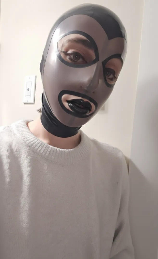 Want a needy rubber doll  posted by MoxxiebyProxxie