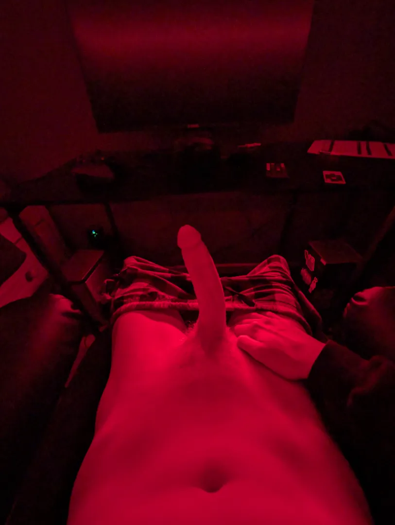 Want this bwc to destroy your throat? posted by 8inbwcboy