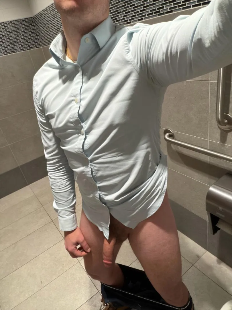 Want to be the bosses secret. No one would guess or know. posted by midwestcorporate