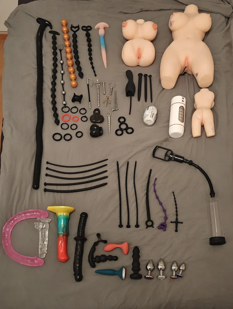 Wanted to post my collection and hear what you dweebs thought about it / have to say about it posted by H0RNYB0112