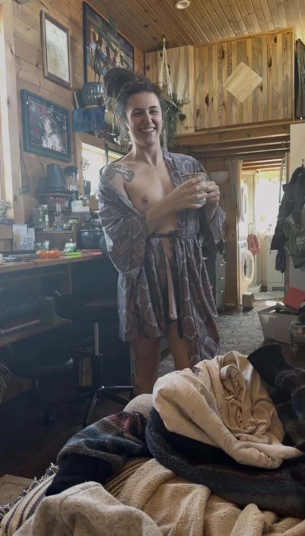 Wardrobe malfunction! posted by True_Genie