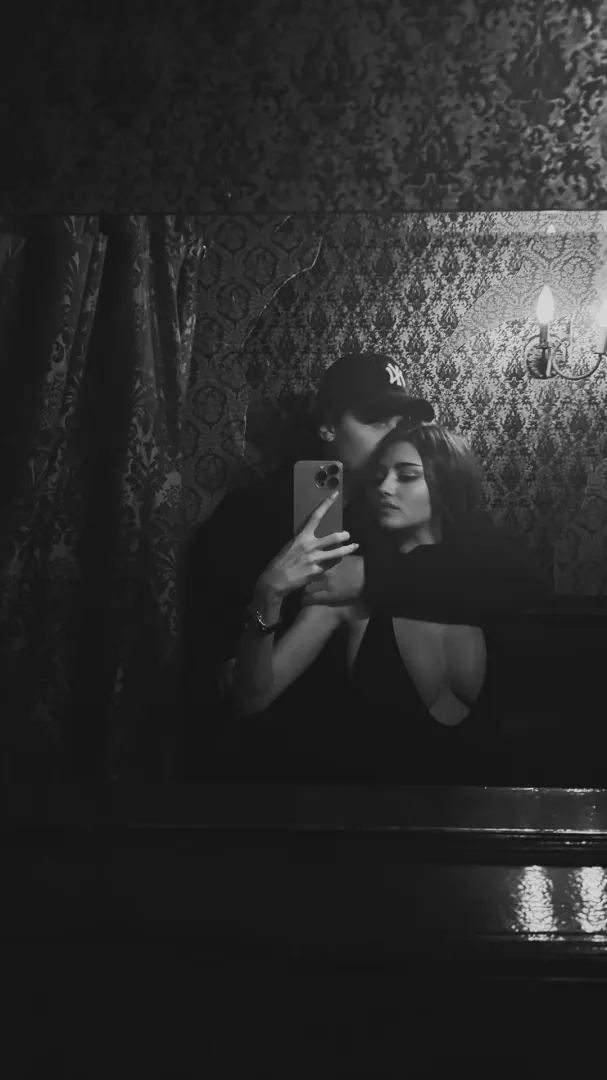 Was für ein Kleid posted by redinlight