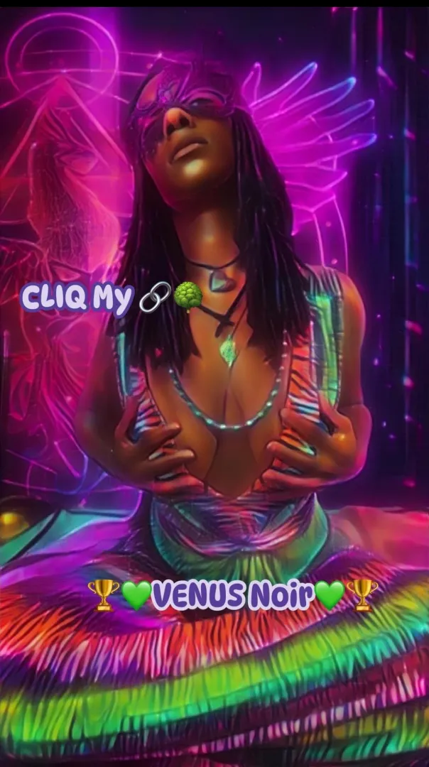 WATCH VENUS Noir LIVE  posted by theevenusnoir