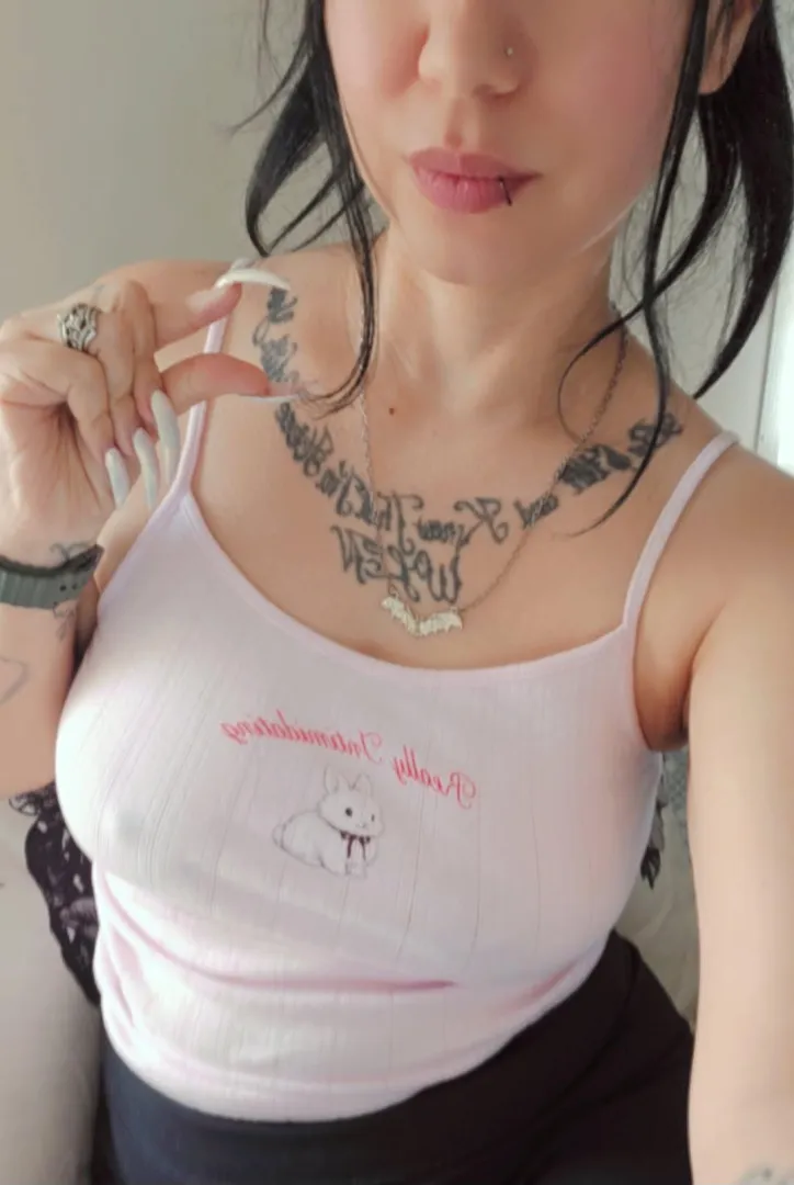 We both know it’s small. I just enjoy saying it  posted by ghosting33