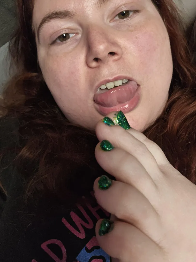 We can lick my toes together ❤️ posted by AmberStardusk