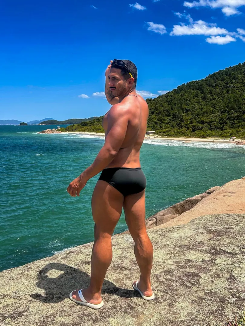 we went back on vacation ️@4lejandro.jpg posted by nopenotmereally