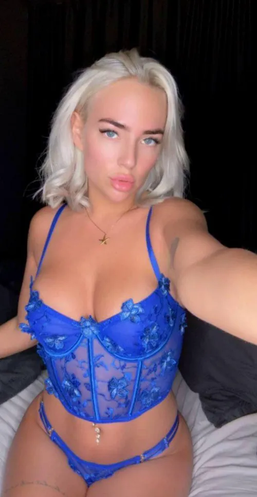 Wearing this blue set for the very first time and omg I need real opinions… does it suit me or am I just delulu? by Playfulmadam