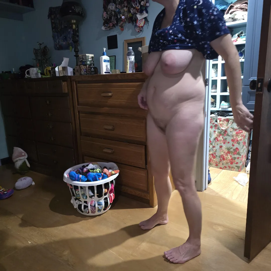 Wednesdays wonder wickedly with whimsical wives wanting wetness posted by ConstructionHefty716