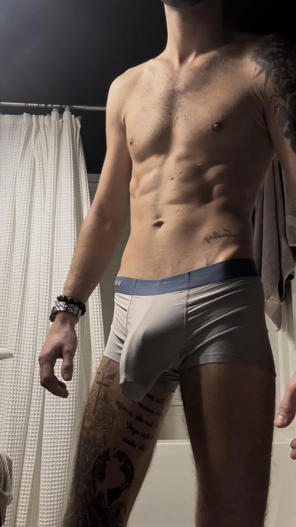 Weekend attire  posted by VeiledCovertDesire